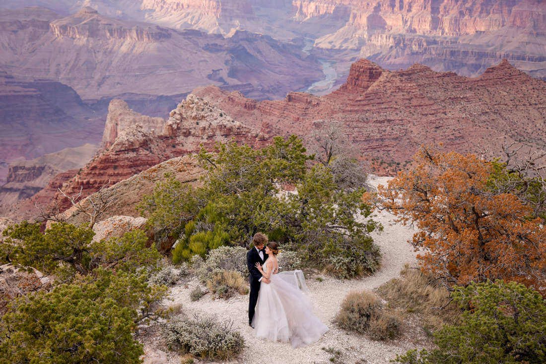 romantic grand canyon elopement wedding photographer package